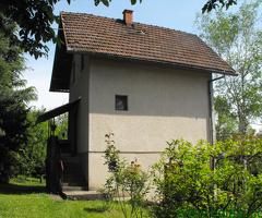 Vikendica Doboj-moze zamena za N. Sad, kuca (5 x 6) prizemlje