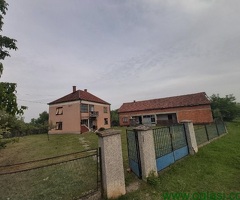 Kuca na prodaju-Topola
