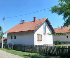 PRODAJEM KUĆU