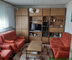 Trosoban stan, dve terase,