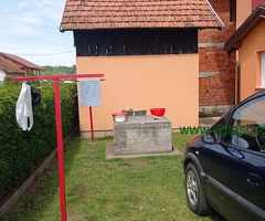 Kuća sa okućnicom u Kulašima