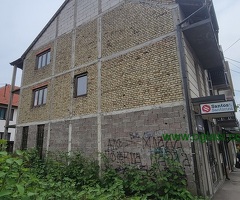 Prodajem kucu sa lokalom u centru Pozege - 6