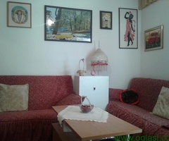 Prodajem jednosobni stan u przemlje sa bastoj u Budve kraj restorana Zlatibor