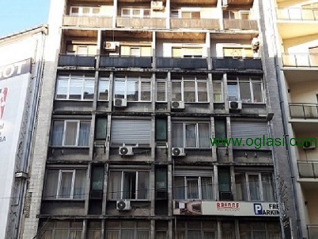Prodajem stan u centru Beograda - 1