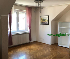 Trosoban stan od 102m2 u Banovcima