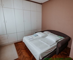Aranđelovac, kuća 240 m2 na 6 ari placa