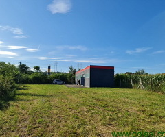 Prodajem halu u Valjevu 144 m2 sa 15 ari placa