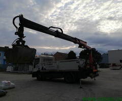IVECO kamion sa kranom /dizalicom 2011. god dja, Pančevo