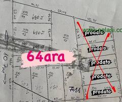 Na prodaju plac povrsine 64 ara, Ugrinovci