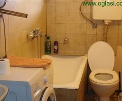 Izdaje se kuća sa dvorištem – Vojvode Mirka Petrovića 24, Konik, Podgorica - 6