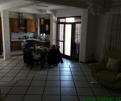 Odlicna kuca na Policama, Trebinje