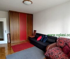 Izdajem dvosoban stan, Novi Beograd, Otona Župančića 50 m2