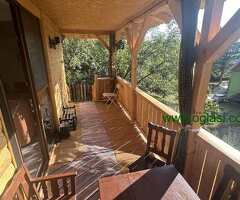 Lepa nova brvnara u Vrdniku se izdaje na dan ili vise