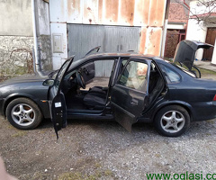 Opel Vectra B 2.0 16V - 6